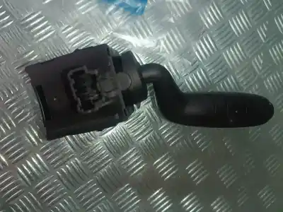 Peça sobressalente para automóvel em segunda mão comutador de limpa vidros por jaguar s-type 2.7 v6 diesel classic referências oem iam 2r8317a553bc  2r8317a553b