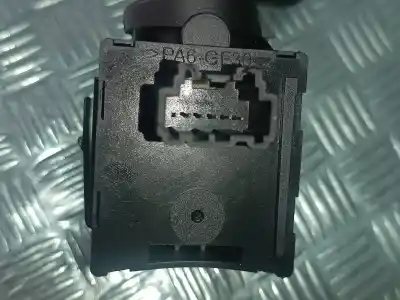 Peça sobressalente para automóvel em segunda mão comutador de limpa vidros por jaguar s-type 2.7 v6 diesel classic referências oem iam 2r8317a553bc  2r8317a553b