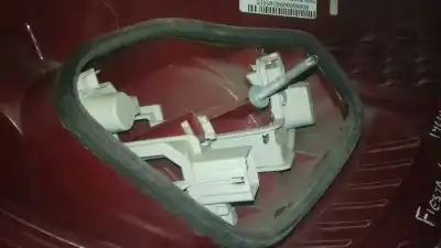 Peça sobressalente para automóvel em segunda mão farolim traseiro esquerdo por ford fiesta (cb1) ghia referências oem iam 8a6113405a  