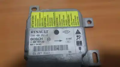 Автозапчастина б/у блок управління подушками безпеки для RENAULT CLIO II FASE II (B/CB0) Community Посилання на OEM IAM 0285001312  7700428311D