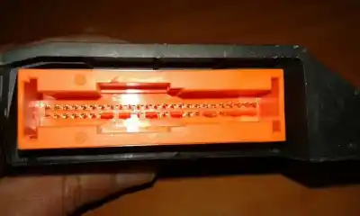 Pezzo di ricambio per auto di seconda mano centralina airbag per dacia sandero ambiance riferimenti oem iam 8201002829  284048-02003