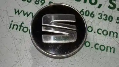 Second-hand car spare part hub caps for seat leon (5f1) reference oem iam references 5f0601171