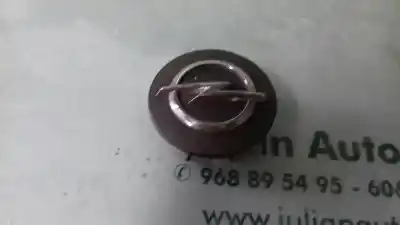 Gebrauchtes Autoersatzteil NABENKAPPEN zum OPEL ASTRA G BERLINA  OEM-IAM-Referenzen 467597050 1 TAPA 