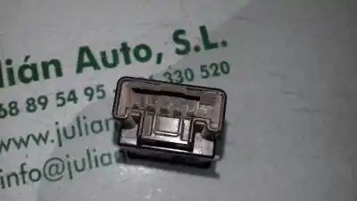 Second-hand car spare part headlights switch for mazda 5 berl. (cr) 2.0 crtd active+ (105kw) oem iam references 134139  