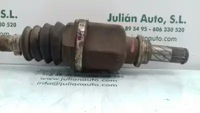 Peça sobressalente para automóvel em segunda mão transmissão dianteira esquerda por renault clio iii confort dynamique referências oem iam 8200499584  