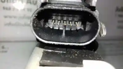 Second-hand car spare part left front door lock for audi a8 (d2) 4.2 quattro oem iam references 8d1837015a  