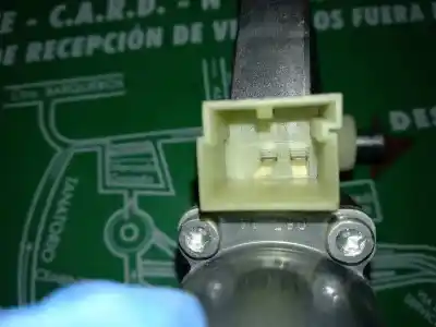 Peça sobressalente para automóvel em segunda mão motor elevador vidro dianteiro esquerdo por seat leon (5f1) reference referências oem iam 5q0959801b  0130822717