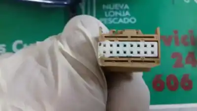 Peça sobressalente para automóvel em segunda mão espelho retrovisor esquerdo por audi a4 berlina (8e) 2.0 tdi referências oem iam   