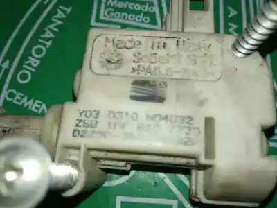 Pezzo di ricambio per auto di seconda mano carburante coperchio esterno motore per seat toledo (1m2) motor 1.9 ltr. - 81 kw tdi riferimenti oem iam 1m0810773d  