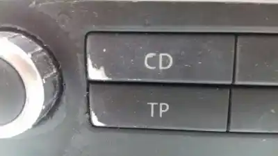 Автозапчасти б/у аудиосистема / радио cd за volkswagen passat variant (3c5) advance ссылки oem iam vwz2z2f4097877 03350440637005 184380910110