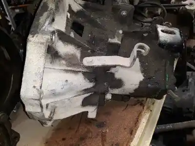 Second-hand car spare part gearbox for seat marbella 0.9 oem iam references  4 velocidades 