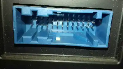 Peça sobressalente para automóvel em segunda mão comando de sofagem (chauffage / ar condicionado) por citroen c3 1.4 16v sensodrive x-tr referências oem iam 96533393xt  