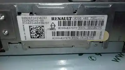 Second-hand car spare part audio system / radio cd for renault clio iii exception oem iam references 8200483757  8200483757t