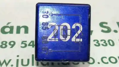 Pièce détachée automobile d'occasion RELAIS pour AUDI A4 BERLINA (B5)  Références OEM IAM 8A0951253 RELE 202 
