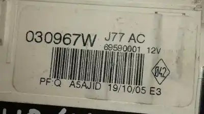 Peça sobressalente para automóvel em segunda mão comando de sofagem (chauffage / ar condicionado)  por renault clio iii confort dynamique referências oem iam 030967w  69597003