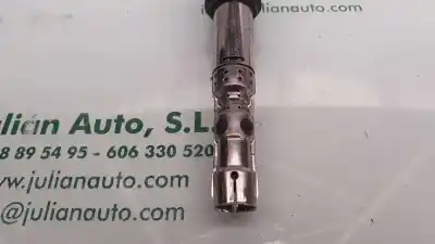 Peça sobressalente para automóvel em segunda mão bobina de ignição por audi a4 avant (8e) 1.8 t referências oem iam 06a905115d  