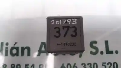 Pezzo di ricambio per auto di seconda mano relè per seat leon (1p1) reference riferimenti oem iam 8d0951253a rele 373 