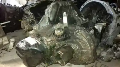Pezzo di ricambio per auto di seconda mano riduttore per renault clio iii authentique riferimenti oem iam jb5124 5 velocidades 