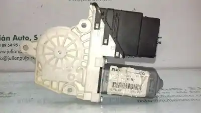 Pezzo di ricambio per auto di seconda mano Motore Alzacristalli Posteriore Destro per SEAT LEON (1P1) Reference Riferimenti OEM IAM 1K0959704G 974647200 0536006002