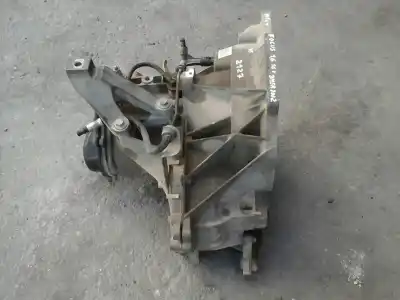 Peça sobressalente para automóvel em segunda mão  por FORD FOCUS BERLINA (CAP)  Referências OEM IAM 3M5R7002NB 5 VELOCIDADES 