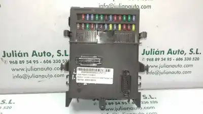 Gebrauchtes Autoersatzteil RELAIS SICHERUNGSKASTEN Multifunktionsrelais zum RENAULT LAGUNA II GRANDTOUR (KG0)  OEM-IAM-Referenzen 8200004201E  518837109