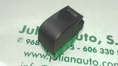 Second-hand car spare part right front power window switch for peugeot 107 urban move oem iam references 646100hc1ca