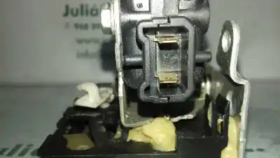 Peça sobressalente para automóvel em segunda mão fechadura da porta traseira direita por dacia sandero básico referências oem iam 8200735246  