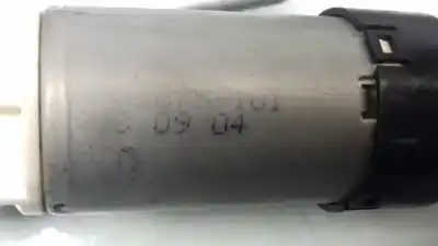 Peça sobressalente para automóvel em segunda mão assento dianteiro direito por audi a4 berlina (8e) 2.0 tdi 16v (103kw) referências oem iam 8337000a  982675101