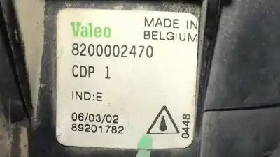 Автозапчастина б/у правий протитуман для renault clio ii fase ii (b/cb0) authentique посилання на oem iam 8200002470  89201782