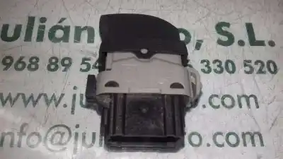Second-hand car spare part right front power window switch for renault clio iii authentique oem iam references 2808203  