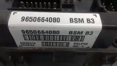 Peça sobressalente para automóvel em segunda mão caixa de fusíveis e relés por peugeot 307 (s1) xt referências oem iam 9650664080  bsm b3