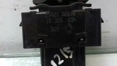 Pezzo di ricambio per auto di seconda mano interruttore alzacristalli anteriore destro per renault fluence dynamique riferimenti oem iam 25421  