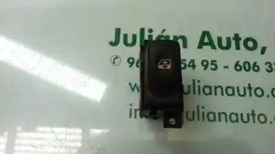 İkinci el araba yedek parçası SOL ÖN PENCERE ANAHTARI için RENAULT LAGUNA (B56)  OEM IAM referansları   