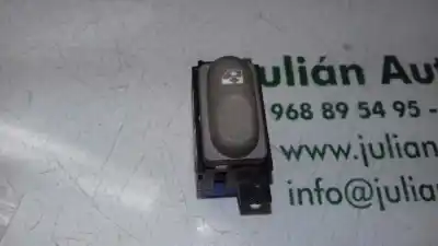 İkinci el araba yedek parçası SOL ÖN PENCERE ANAHTARI için RENAULT LAGUNA (B56)  OEM IAM referansları   