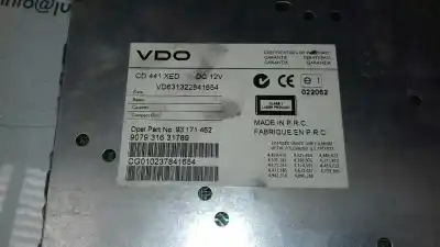 Pezzo di ricambio per auto di seconda mano impianto audio / radio cd per opel corsa c elegance riferimenti oem iam vd631322841654  93171462
