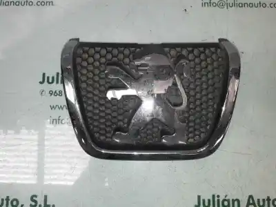 Second-hand car spare part FRONT GRILLE for PEUGEOT PARTNER (S2)  OEM IAM references 9644759077  