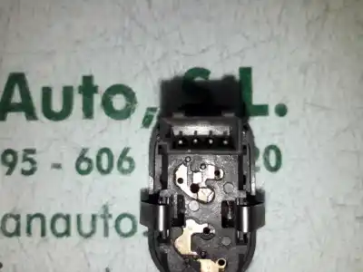 Second-hand car spare part right front power window switch for opel combo familiar oem iam references 13363102  24409207