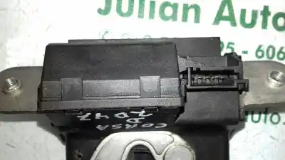 Second-hand car spare part trunk lock for opel corsa d ´´111 years´´ oem iam references 55701971  a727
