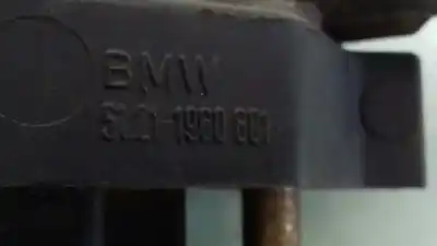 Peça sobressalente para automóvel em segunda mão puxador exterior traseiro direito por bmw serie 3 compacto (e36) 316i referências oem iam 51211960801  51211977669