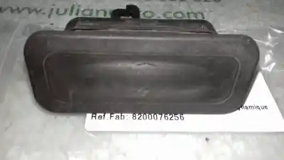 Second-hand car spare part TAILGATE BACK DOOR HANDLE for RENAULT MEGANE II BERLINA 5P  OEM IAM references 8200076256  