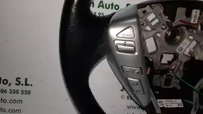 Second-hand car spare part steering wheel for nissan note acenta oem iam references 3083576a1  309156099m60