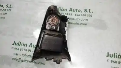 Pezzo di ricambio per auto di seconda mano interruttore per nissan note acenta riferimenti oem iam 2009dj2357  684143vv0a