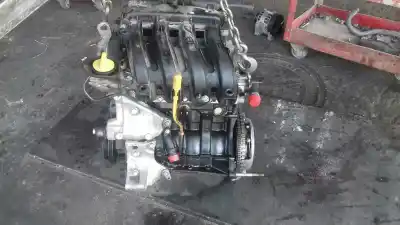 Second-hand car spare part complete engine for dacia sandero ambiance oem iam references d4f732  d4ff732