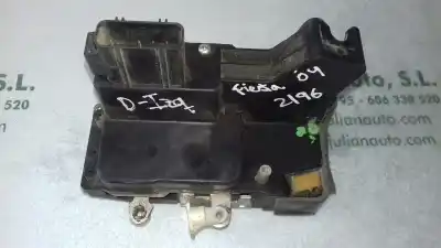 Peça sobressalente para automóvel em segunda mão fechadura da porta dianteira esquerda por ford fiesta (cbk) ambiente referências oem iam   