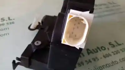 Peça sobressalente para automóvel em segunda mão fechadura da porta dianteira direita por bmw mini (r56) one referências oem iam 2752596 975141 2706862