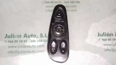 Second-hand car spare part LEFT FRONT POWER WINDOW SWITCH for HYUNDAI COUPE (J2)  OEM IAM references 9357027000A  9357027100B