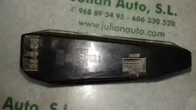 Second-hand car spare part left front power window switch for hyundai coupe (gk) 2.0 16v cat oem iam references 9357027000a  9357027100b