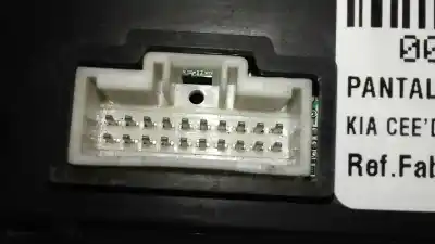 Second-hand car spare part multifunction display for kia cee´d concept oem iam references 94510a2000wk  94510a2000