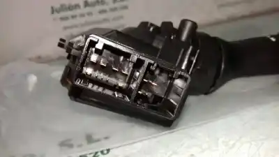 Pezzo di ricambio per auto di seconda mano comando pulito per toyota auris hybrid active riferimenti oem iam 17f003lh  