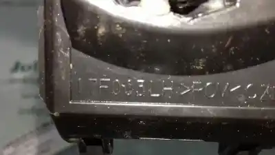 Pezzo di ricambio per auto di seconda mano comando pulito per toyota auris hybrid active riferimenti oem iam 17f003lh  